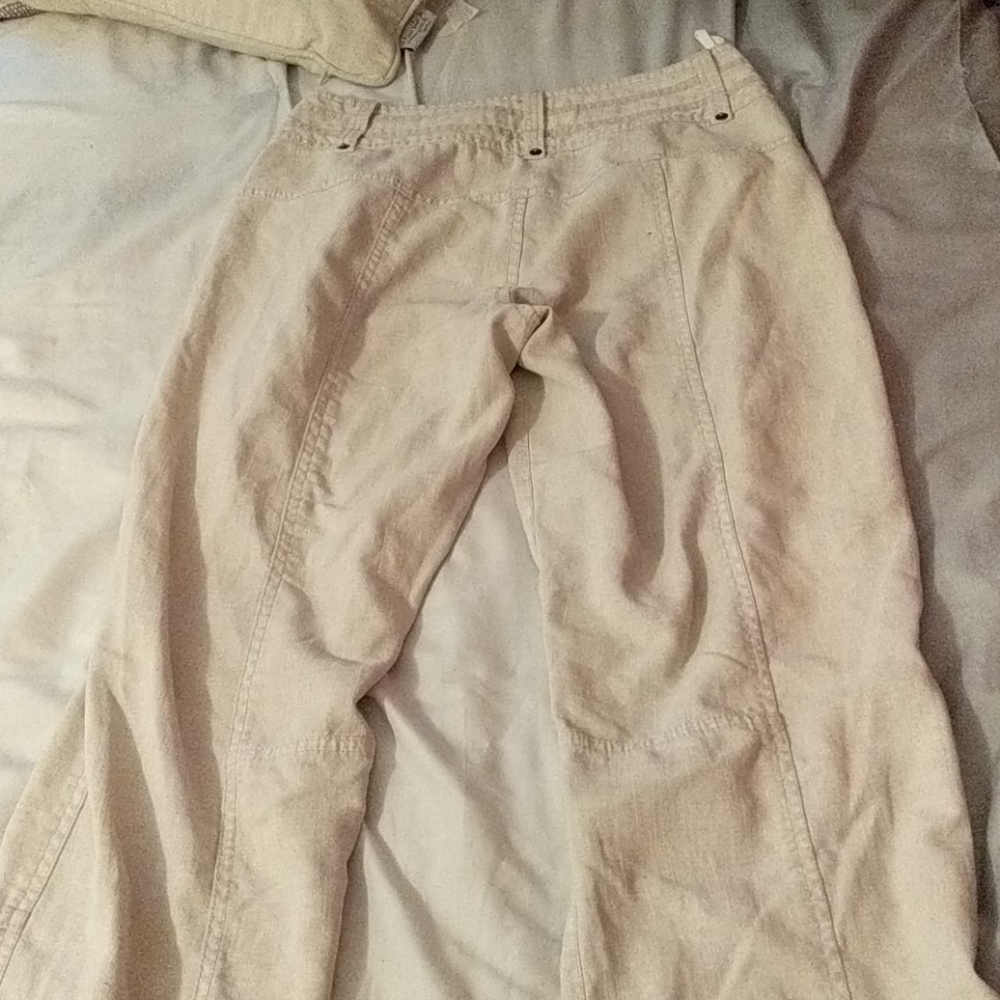 Capris - Picture 3 of 3